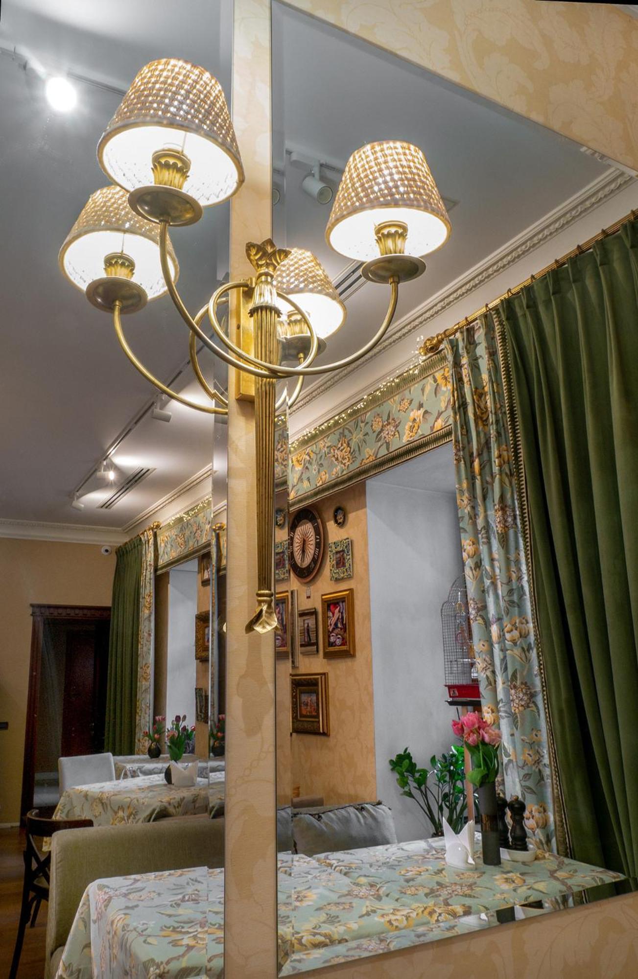 Shato Luxe Odesa Exterior photo